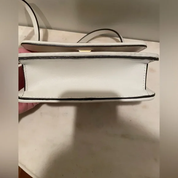 Tory Burch Thea Crossbody in multiwoven leather - Picture 4 of 9